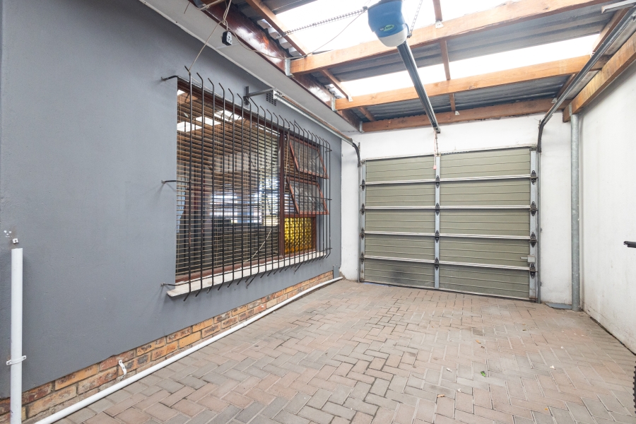 3 Bedroom Property for Sale in Ravensmead Western Cape
